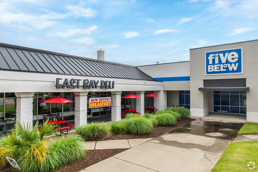 Primary Photo Of 300 Knox Abbott Dr, Cayce Freestanding For Sale
