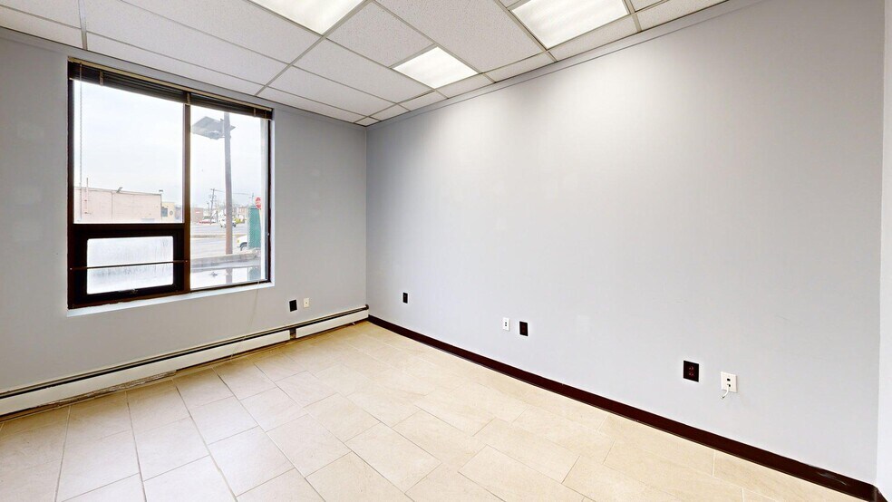 More Photos Of 255 Route 3, Secaucus Medical For Lease