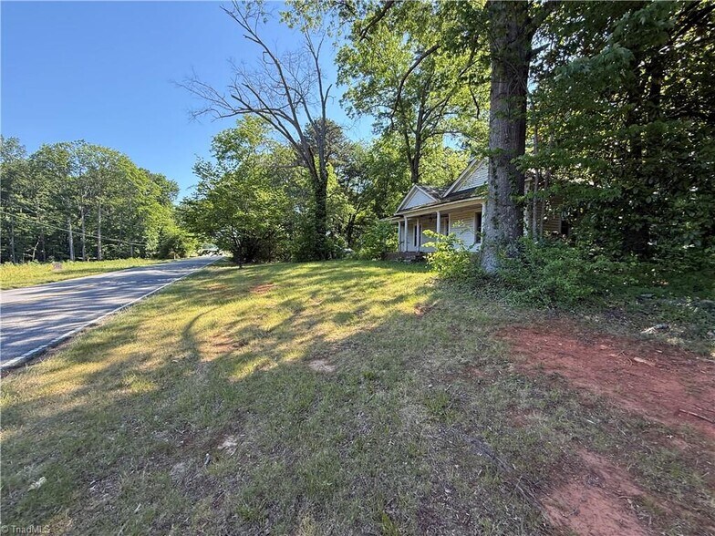 More Photos Of 607 Kirby Rd, King Land For Sale