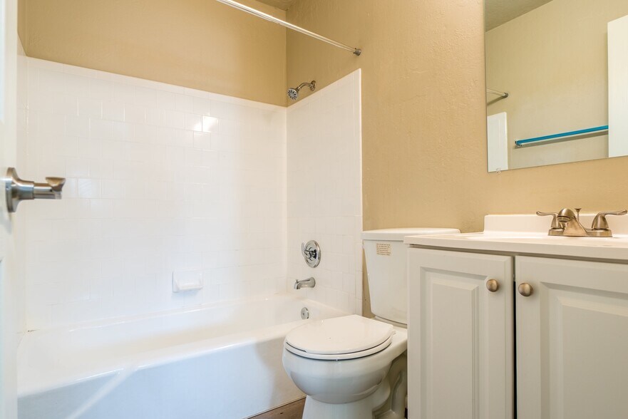 More Photos Of 1775 W 4800 S, Roy Apartments For Sale