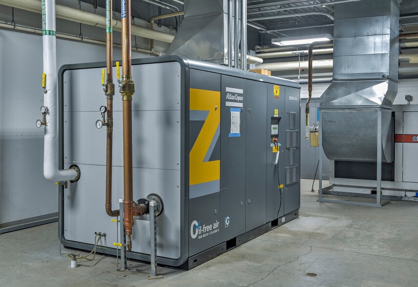 More Photos Of 10 Bowman Dr, Keene Warehouse For Sale