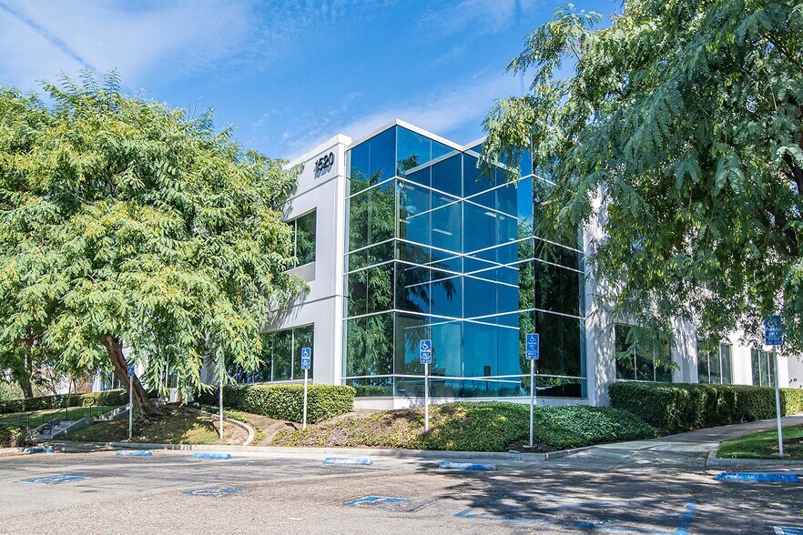 More Photos Of 1520 Bridgegate Dr, Diamond Bar Office For Lease