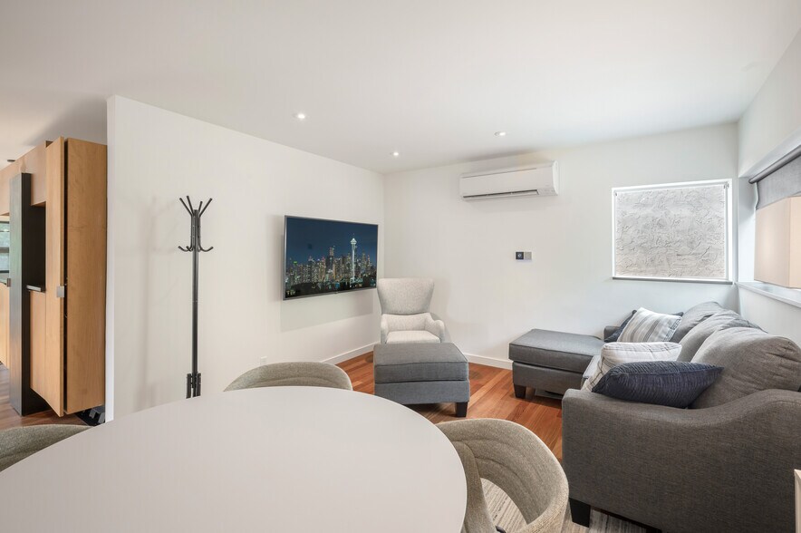 More Photos Of 166 Roy St, Seattle Office Residential For Sale