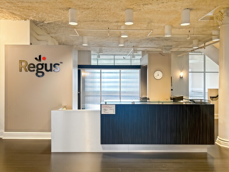 More Photos Of 22 E Washington St, Indianapolis Coworking Space