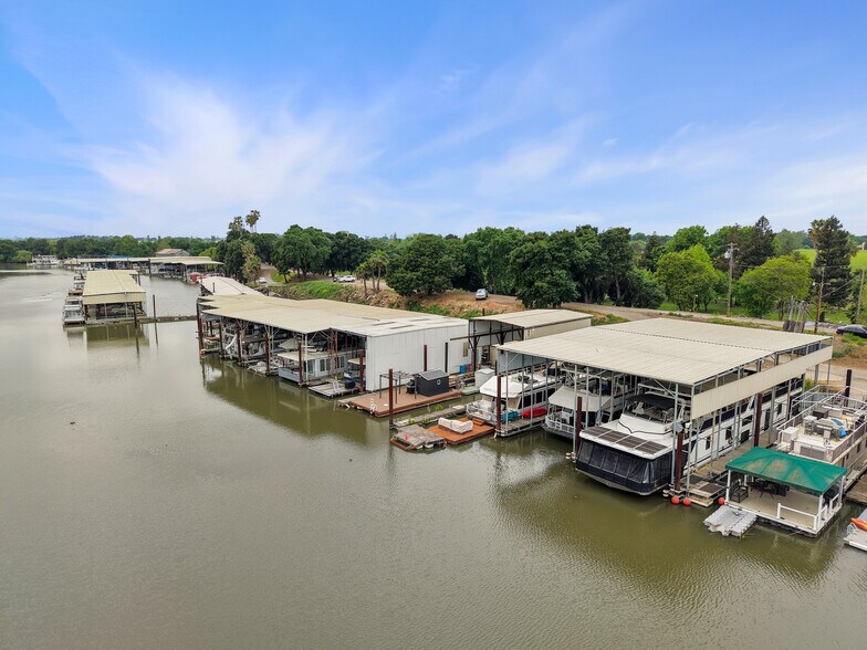 More Photos Of 1400 Old Levee rd, Walnut Grove Land For Sale