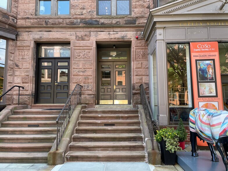 More Photos Of 158 Newbury St, Boston Coworking Space