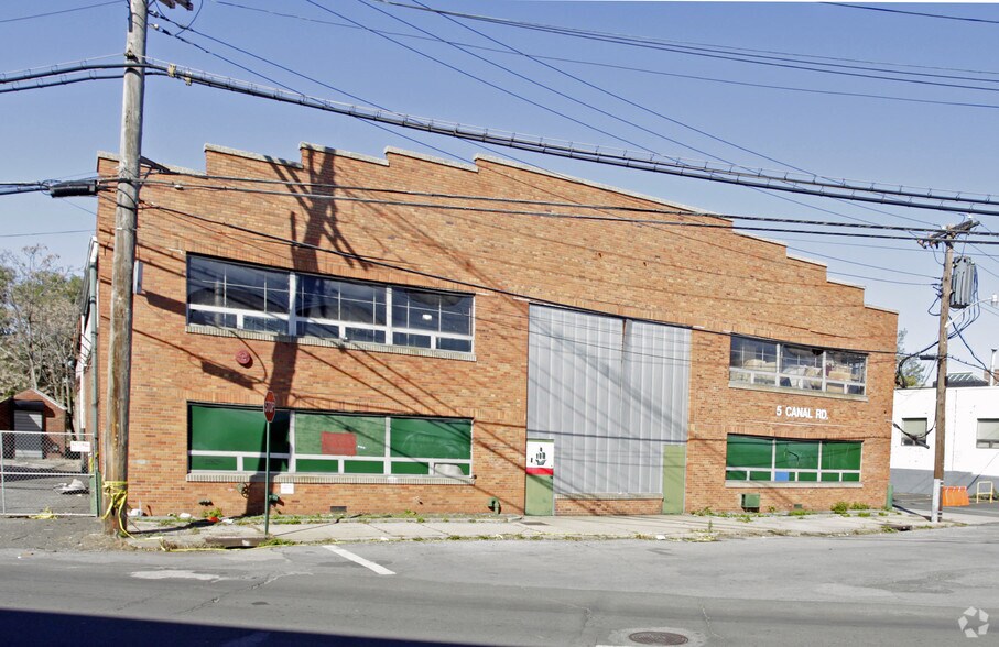 More Photos Of 5 Canal Rd, Pelham Warehouse For Sale