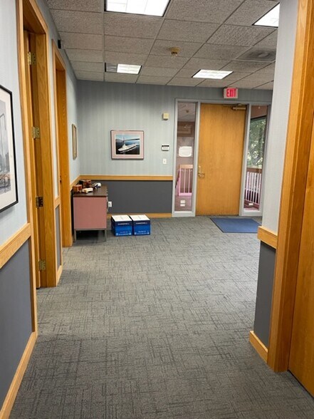 More Photos Of 100 Everett Ave, Chelsea Office For Sale