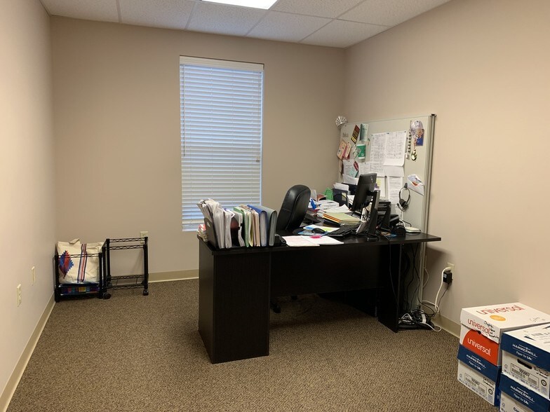More Photos Of 3860 Race Rd, Cincinnati Medical For Sale
