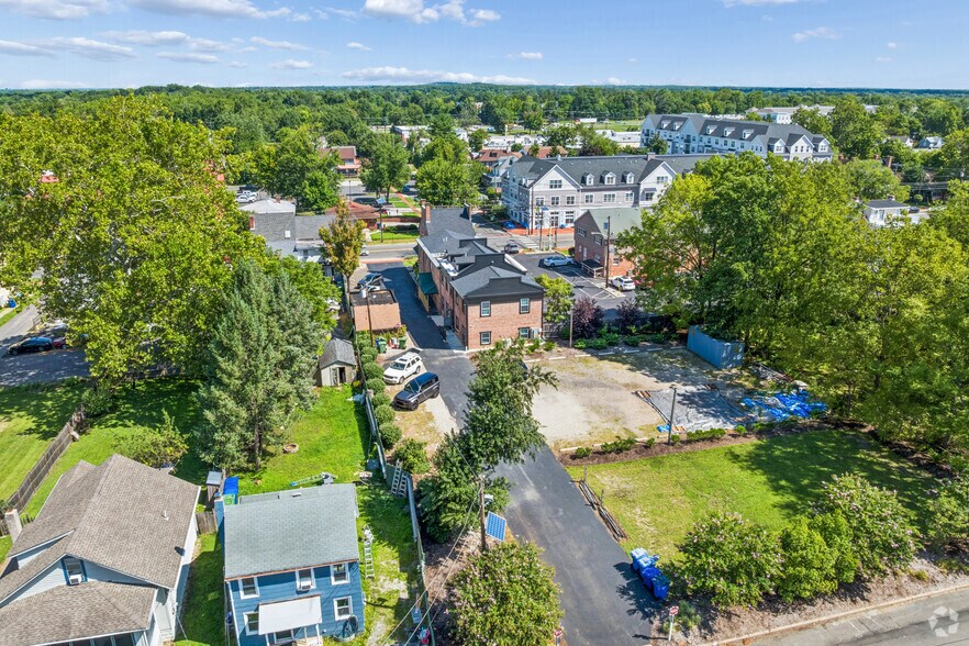 More Photos Of 39 E Main St, Marlton Office Residential For Lease