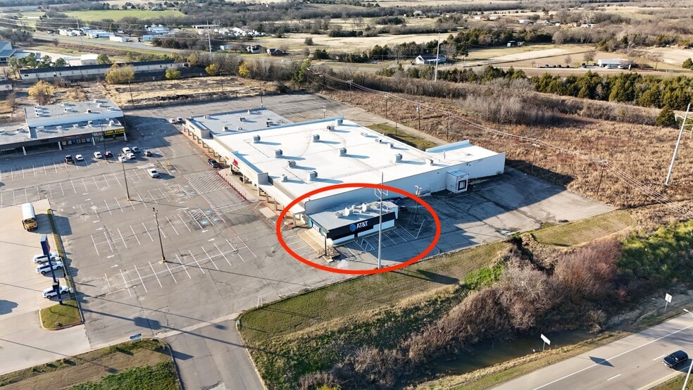 More Photos Of 2701 State Highway 50, Commerce Unknown For Lease