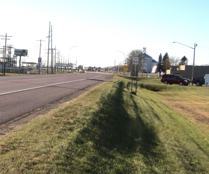 More Photos Of 300 Highway 7, Clara City Hotel For Sale