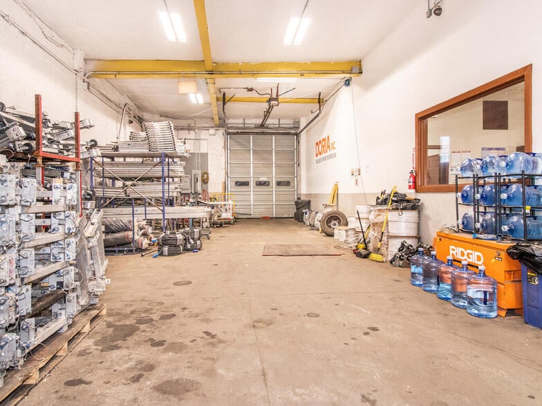 More Photos Of 205-02 Jamaica Ave, Hollis Auto Repair For Sale