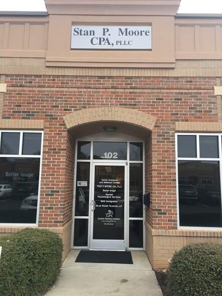 More Photos Of 455 Swiftside Dr, Raleigh Office For Lease