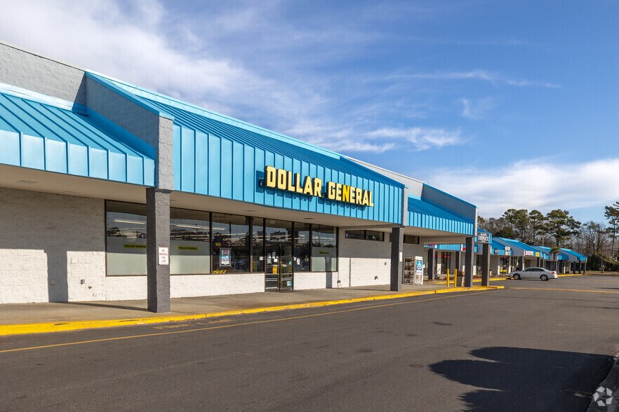 More Photos Of 3302-3338 Highway 17 S, North Myrtle Beach Storefront For Lease