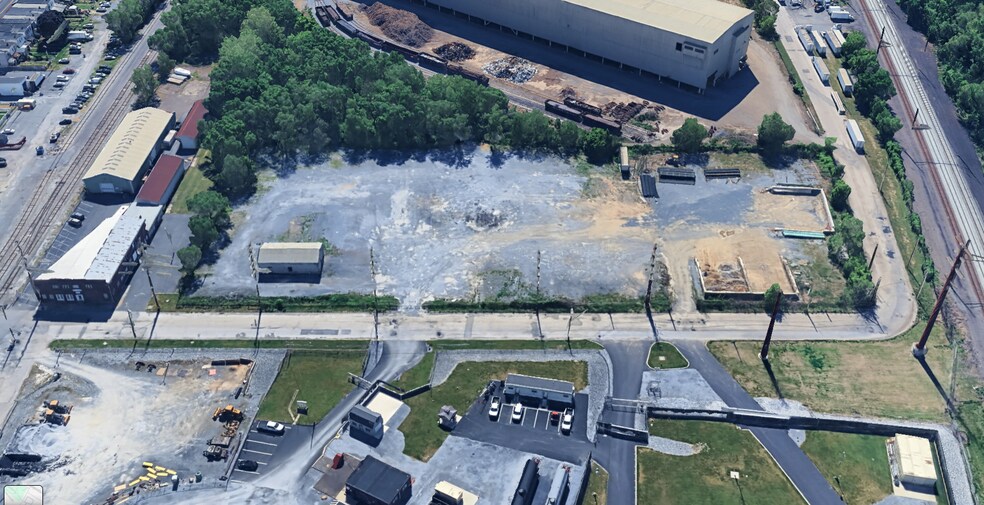 More Photos Of 250 W Franklin St, Steelton Warehouse For Sale