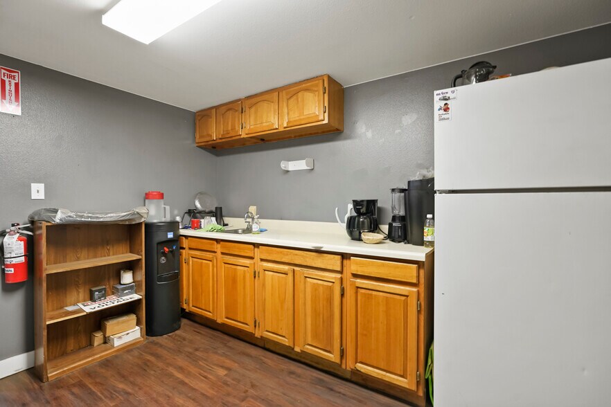 More Photos Of 10290 E 106th Ave, Brighton Warehouse For Sale