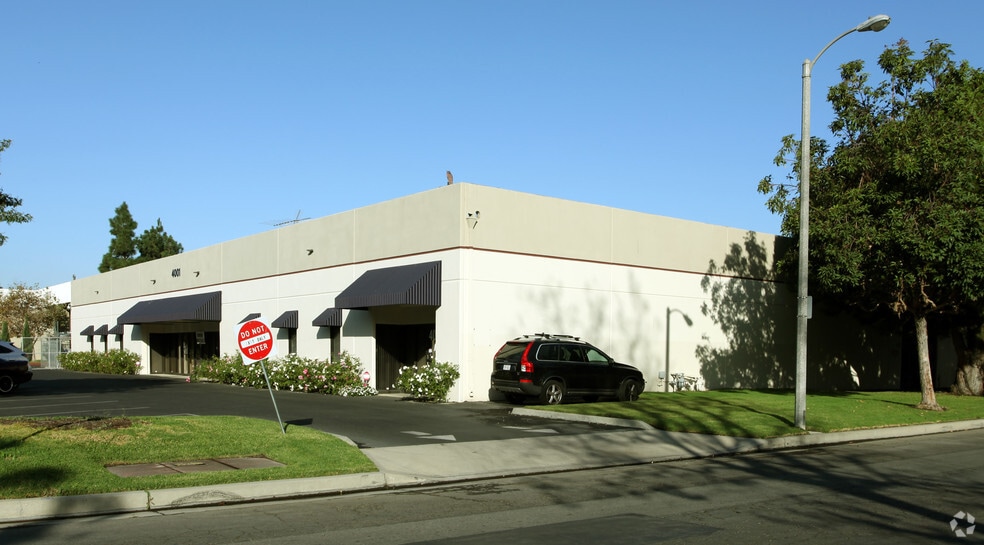 Primary Photo Of 4001 W Carriage Dr, Santa Ana Manufacturing For Sale