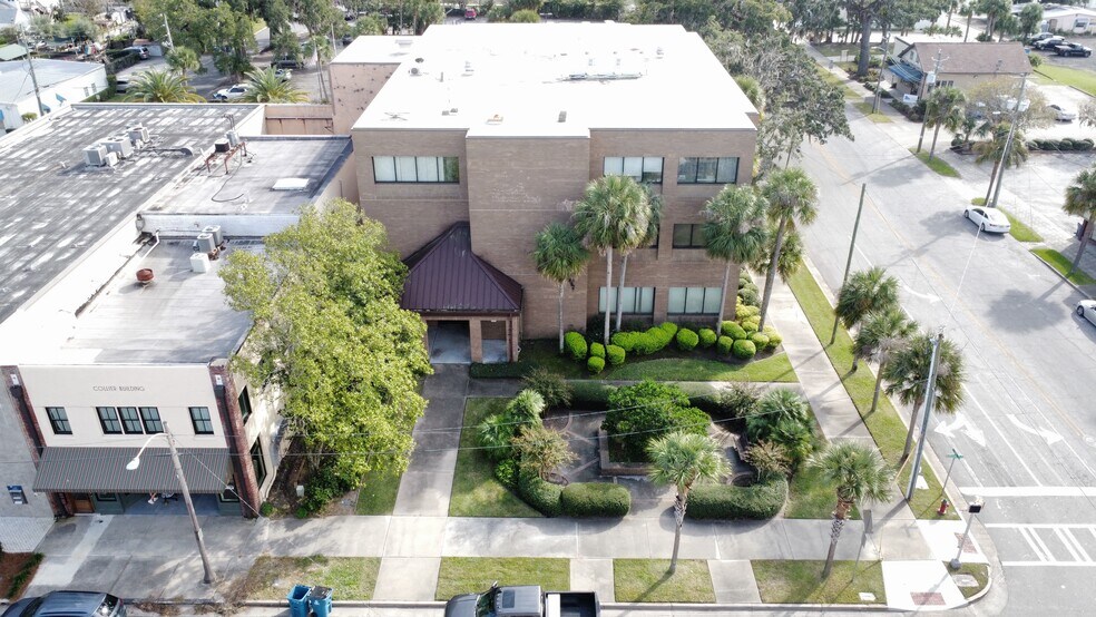 Primary Photo Of 700 Gloucester St, Brunswick Office For Lease