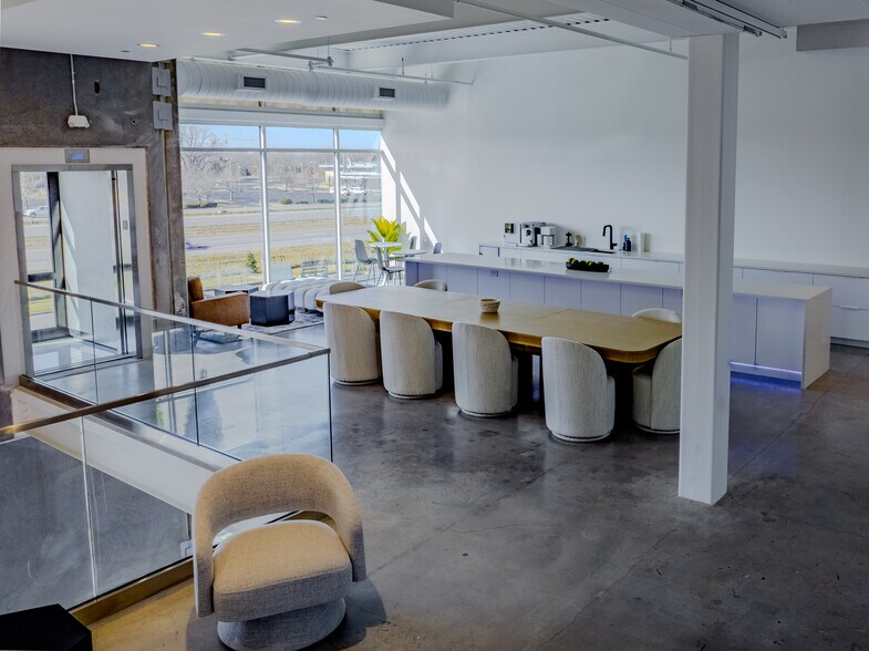 More Photos Of 2500 NE 11th St, Bentonville Coworking Space