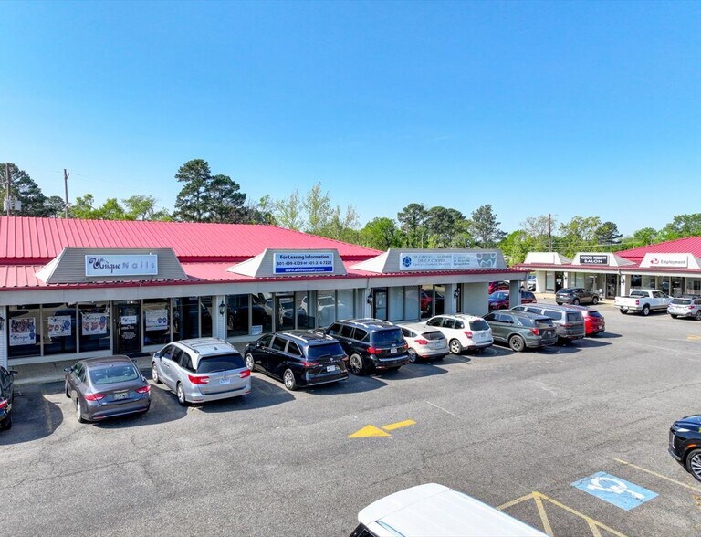 More Photos Of , Hot Springs General Retail For Sale