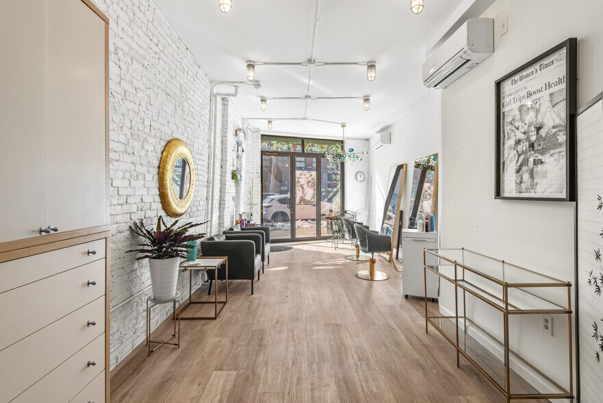 More Photos Of 251-253 Metropolitan Ave, Brooklyn Apartments For Lease