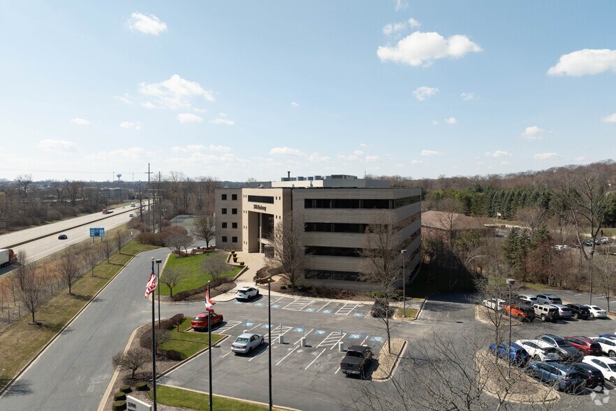 More Photos Of 3700 Embassy Pky, Akron Office For Lease