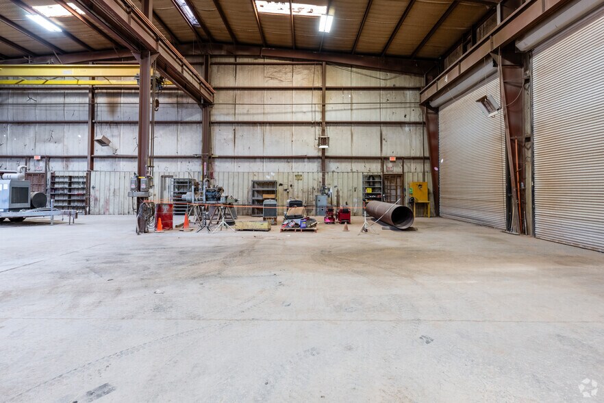 More Photos Of 1550 Laredo Dr, Odessa Warehouse For Sale