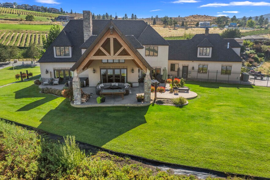 More Photos Of 250 Karma Kanyon Dr, Chelan Winery Vineyard For Sale