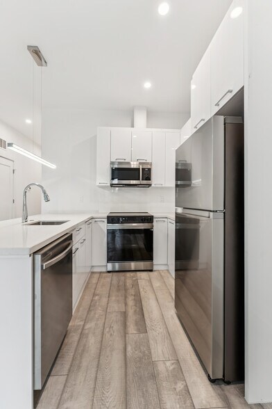 More Photos Of 1001 Rhode Island Ave NE, Washington Apartments For Sale