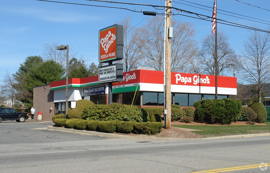 Primary Photo Of 809 Lafayette Rd, Seabrook Restaurant For Lease