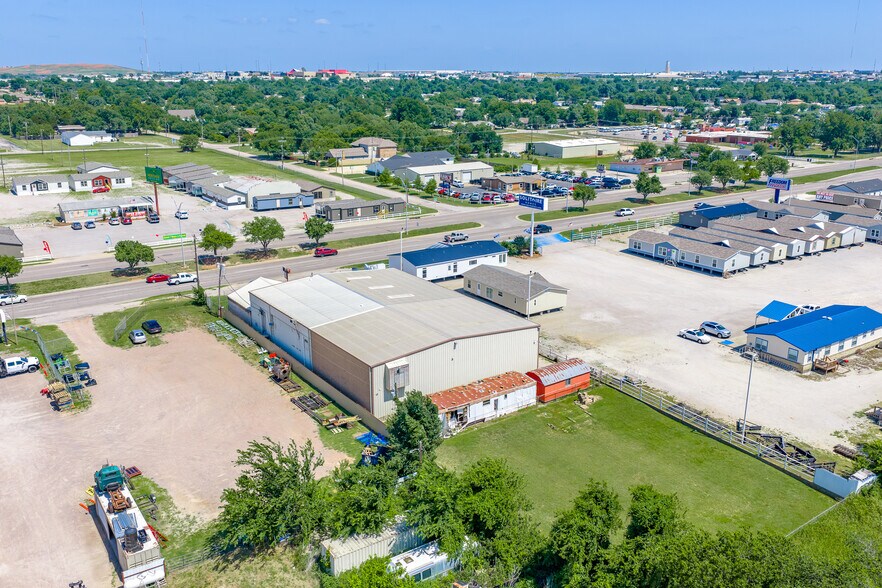 More Photos Of 6209 S Shields Blvd, Oklahoma City Manufacturing For Sale