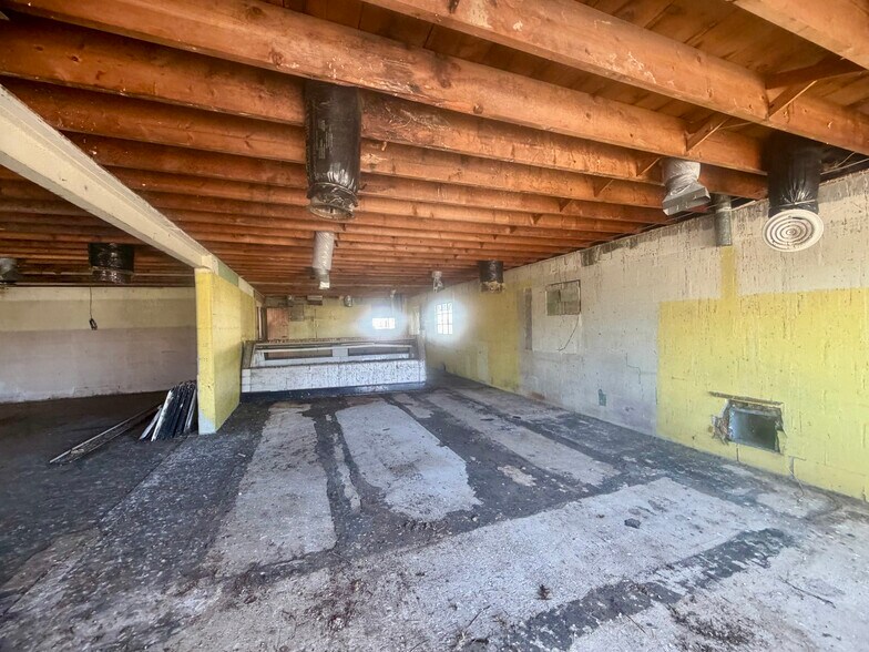 More Photos Of 6218 State Route 727, Goshen General Retail For Sale