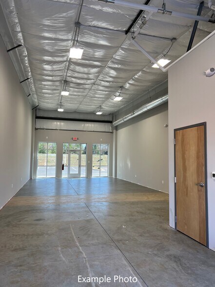 More Photos Of 920 Brawley School Rd, Mooresville Storefront Retail Office For Lease