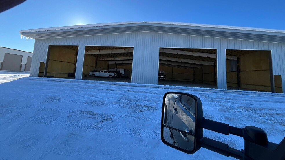 More Photos Of 650 N Main St, Thayne Industrial For Lease