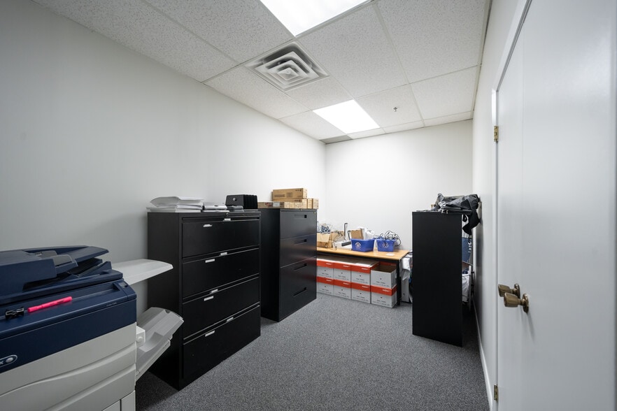 More Photos Of 455 Milner Ave, Toronto Warehouse For Sale