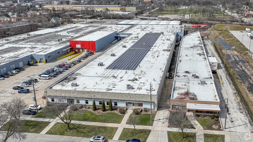 Primary Photo Of , Milwaukee Industrial For Sale