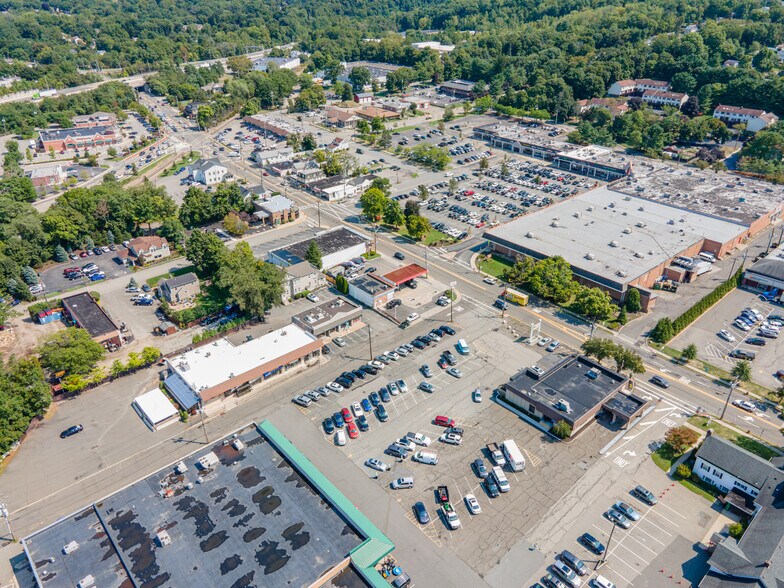 More Photos Of 6-14 Elm St, Oakland Storefront Retail Office For Lease
