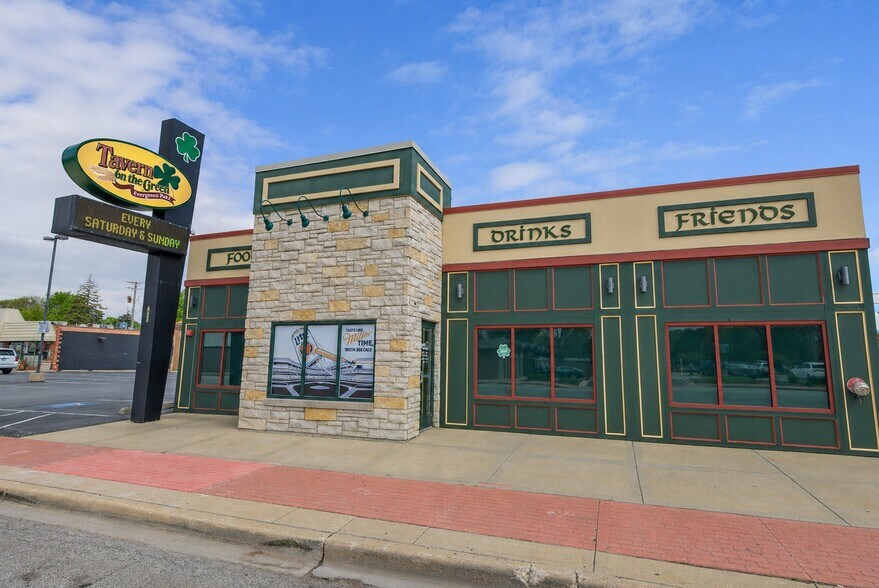 Primary Photo Of 3422 W 95th St, Evergreen Park Restaurant For Sale