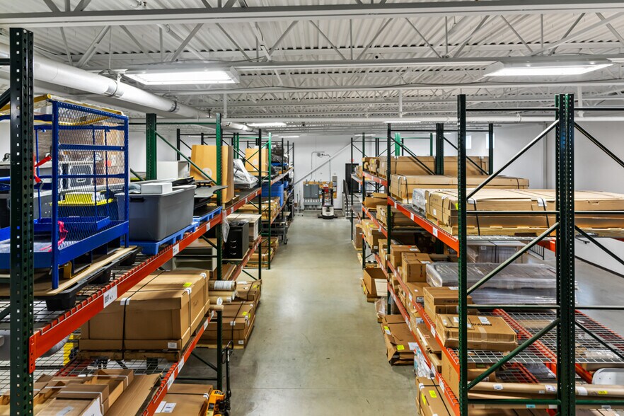 More Photos Of 380 Us Route 1, Falmouth Office Residential For Lease