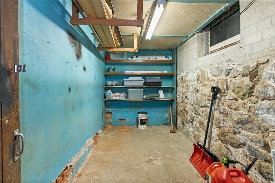 More Photos Of 23 Poplar St, Danvers Multifamily For Sale