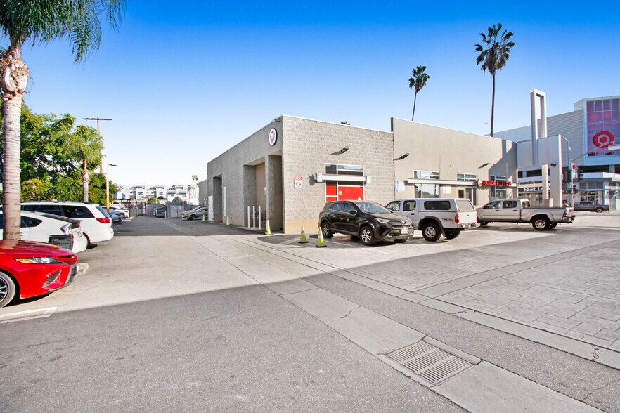 More Photos Of 5533-5555 W Sunset Blvd, Los Angeles Unknown For Lease