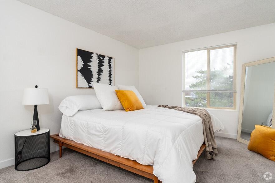 More Photos Of 465 N Arthur St, Kennewick Apartments For Sale