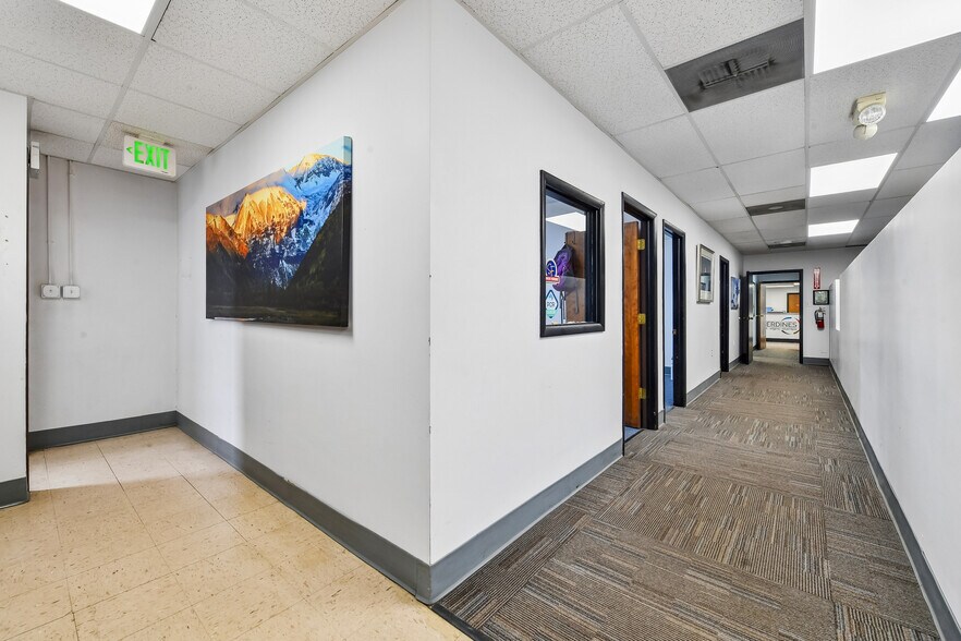 More Photos Of 790 Umatilla St, Denver Warehouse For Sale