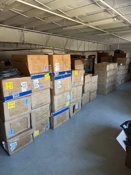 More Photos Of 280 Heritage Ave, Portsmouth Warehouse For Lease