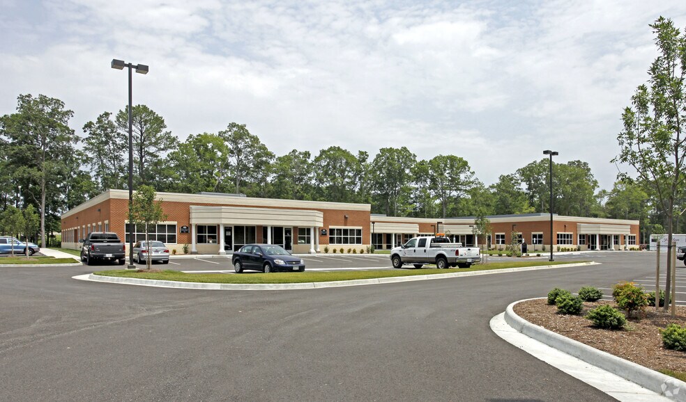 More Photos Of 41 Old Oyster Point Rd, Newport News Office For Lease