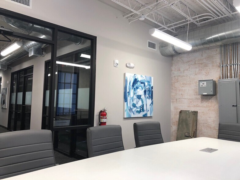 More Photos Of 60 St Francis St, Mobile Coworking Space
