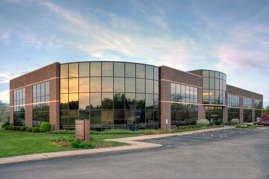 More Photos Of 1111 Deming Way, Madison Office For Lease