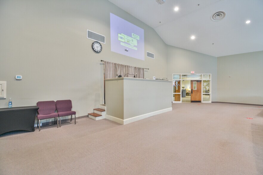 More Photos Of 1400 Grayson Hwy, Lawrenceville Religious Facility For Sale