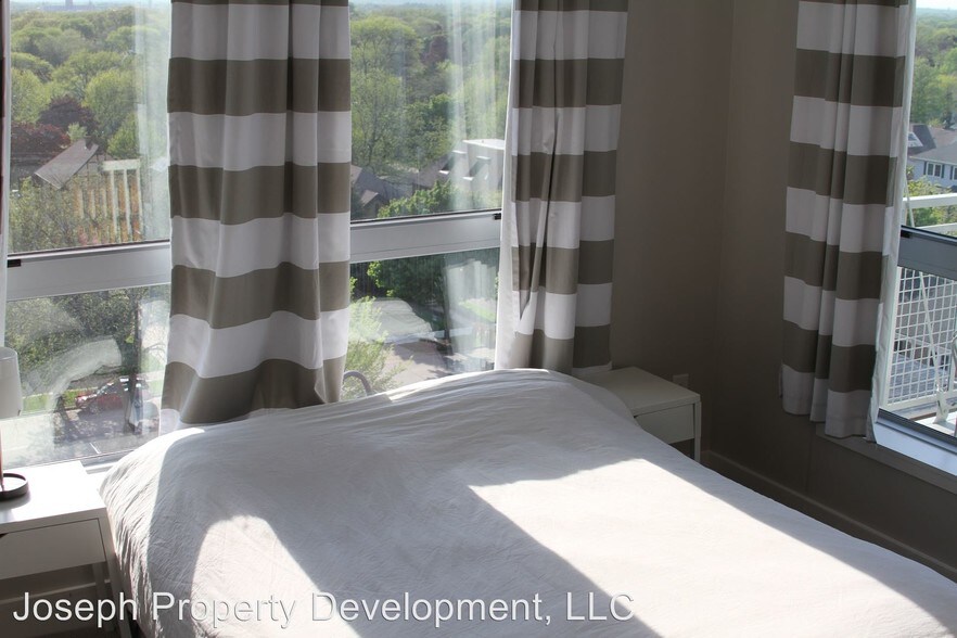More Photos Of 4175 N Oakland Ave, Shorewood Multifamily For Sale